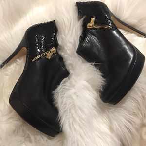 MK Booties